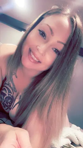 Jrock27 — Streamate Photos