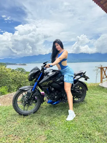 abbiemorgann — Streamate Photos