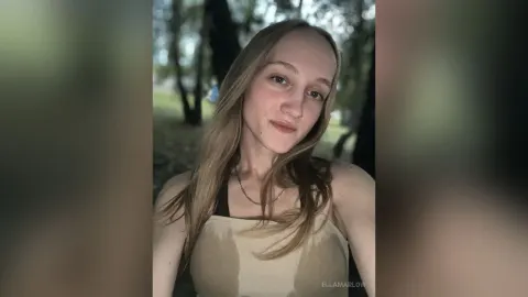 EllaMarlow — Me