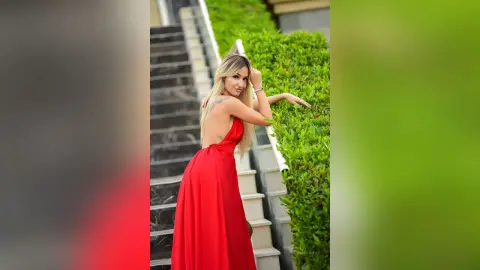 Jennifer — RED