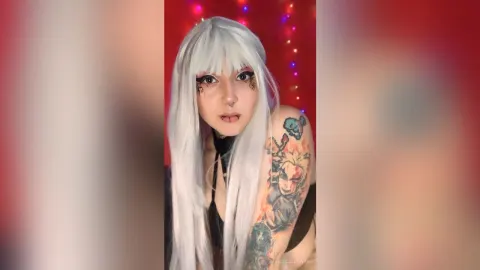AlliceCalloway — White hair… I’m your pretty goodness 