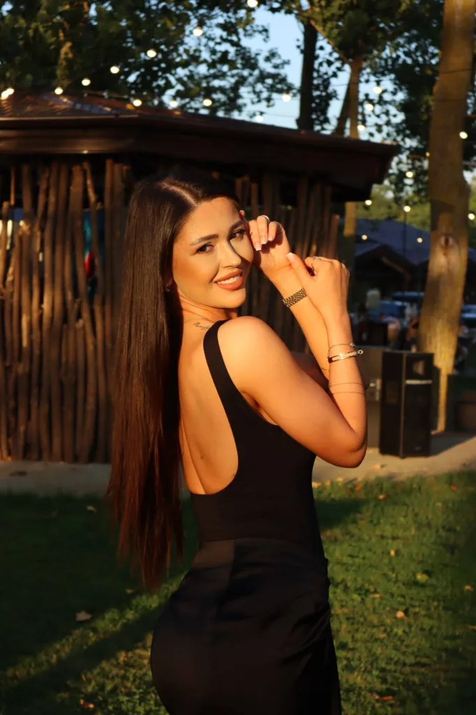 AshleyBae018