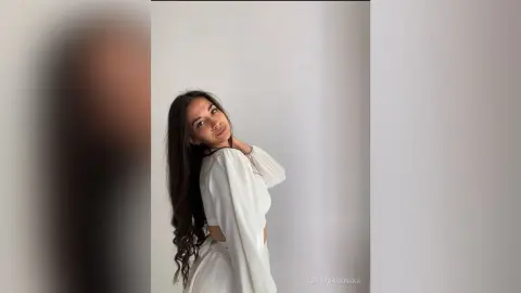 LettyKaminska — Soft Gaze