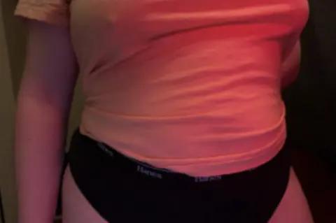 chillnsmoke — Streamate Photos