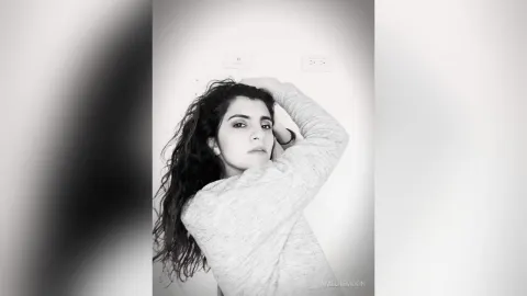 AmeliieMoon — Black and white