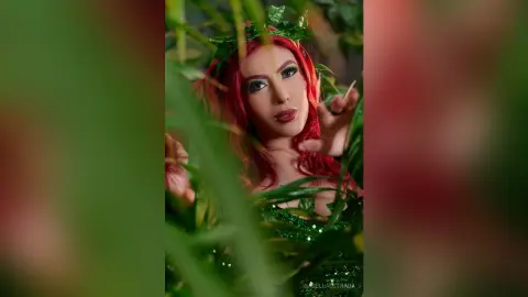 IsabellaEstrada — Love Me Closer