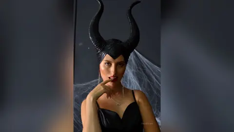 MiaEstrellas — My Halloween