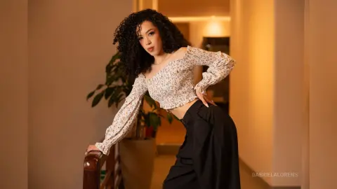 GabrielaLorens — Bossy and stylish!