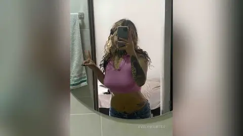 EvelynCortes — Hello 2025 