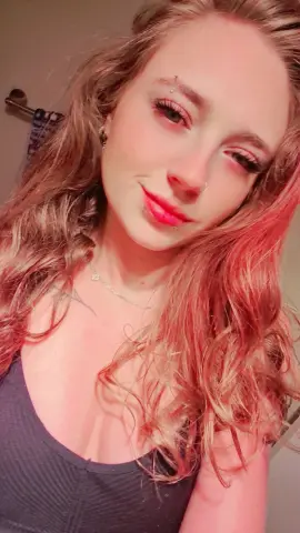 FallenWillow — Streamate Photos