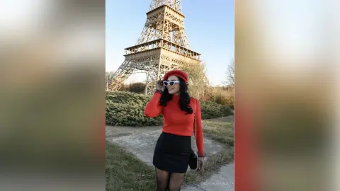 AngelinaKunis