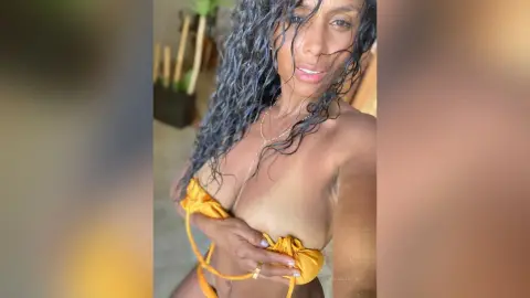 VivianaTaylor — .