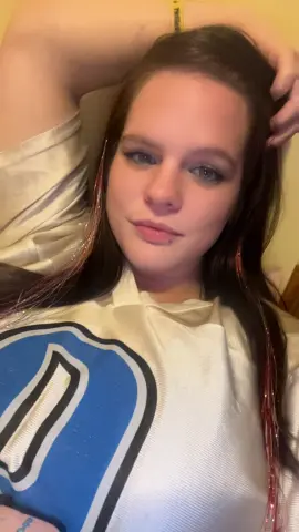 CherryRed36 — Streamate Photos