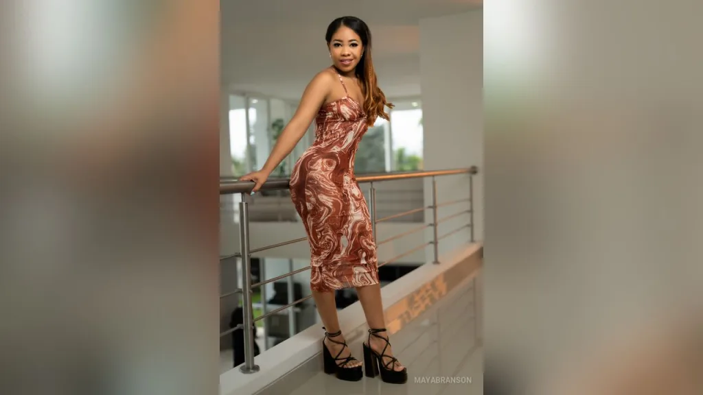 MayaBranson — You enjoy my curves