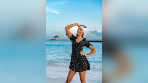 Meghan — Maldives vibes!🌊🐬