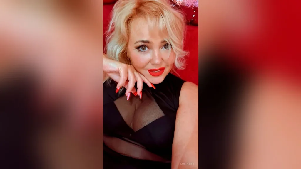LoriAbbe — Journey to Enjoyment with Lori 💋