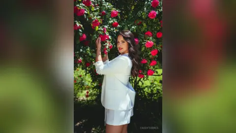 CassyTorres — Dressy and flirty🌸
