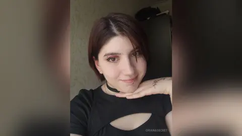 OrianaSecret — Me