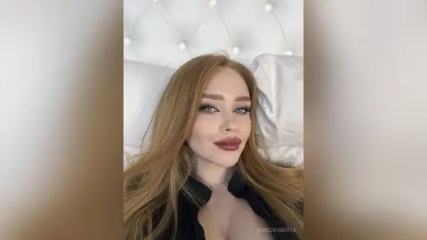 AimeeRoberts — Me