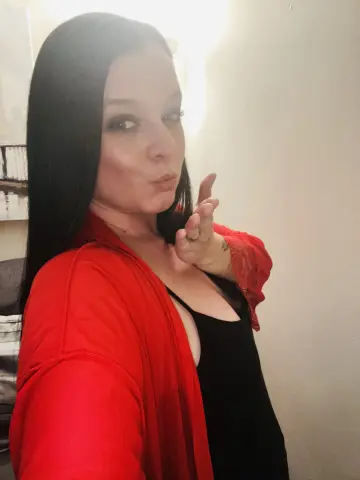 NaughtyWifeUK — Streamate Photos