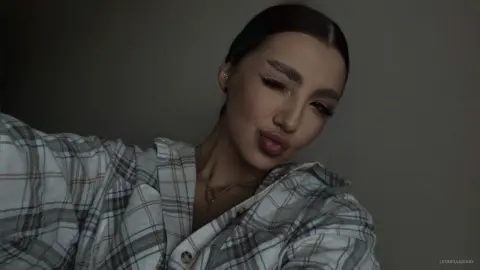 LeonidaAbdon — Hi, cuties👋😽💋