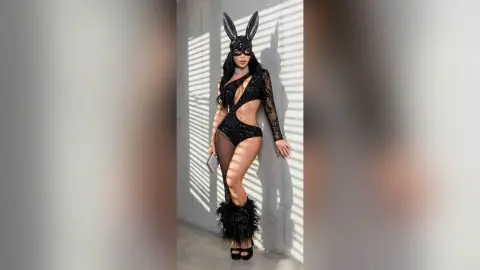 AnyaHills — Bunny 🐰🐇🖤🤍