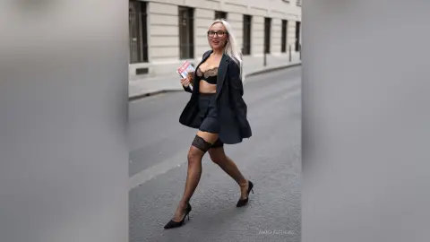 AnnaAurikas — in public