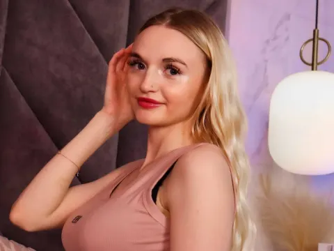 MilaLuxia cam model