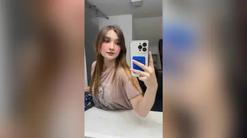 HilaryJans — ✨