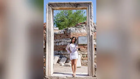 JuliaHayss — juliahayes in kusadasi