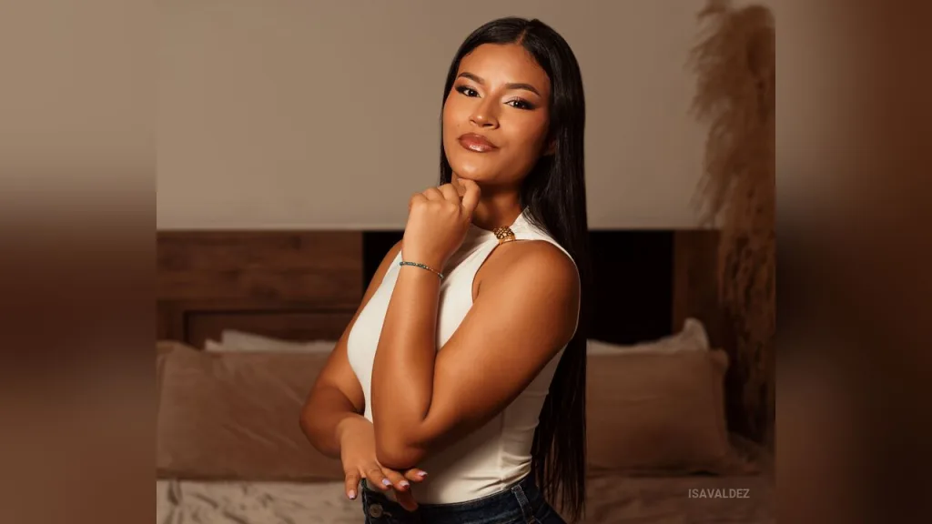 IsaValdez — Beautiful Girl