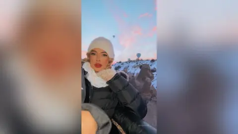 ArianaRoux — Turkey 