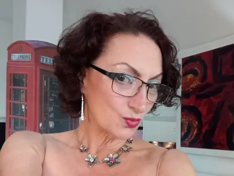 LouisaKat — LiveJasmin cam model