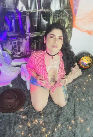 Juliiethaservas — Streamate Photos