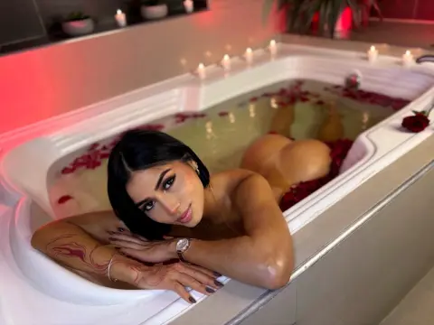 SaraThoompson — Streamate Photos