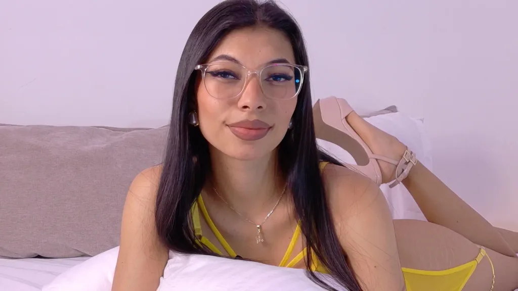 ELENAROUGE — Streamate Photos
