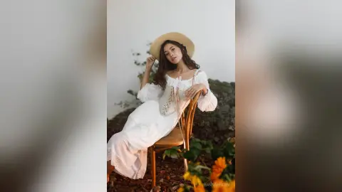 HannahHenn — 👒🌻