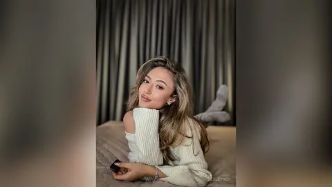 LesleyRed — Cozy and warm ❤️