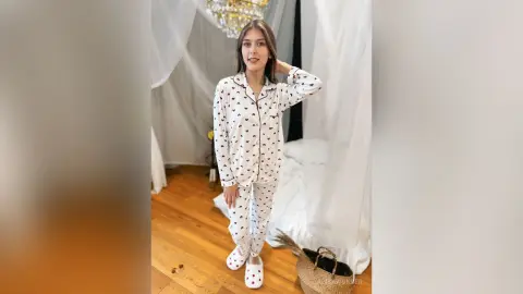 AlisaWonder — Pajama party