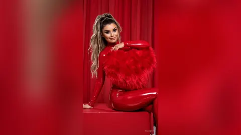 ReeseEve — Latex Queen