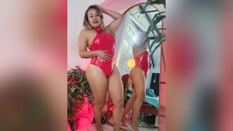 MollyShimmer — Beauty
