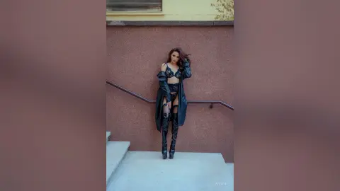 Minnie — Sexy Minnie