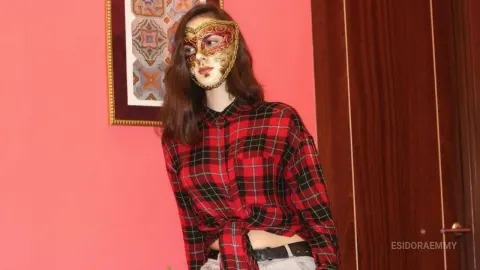 EsidoraEmmy — A serious lady