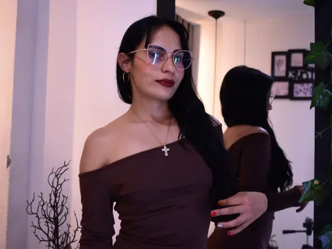 EstrellaSuan — Streamate Photos