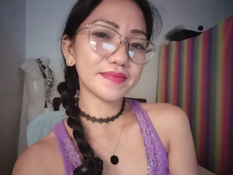 TinaJennah — LiveJasmin cam model