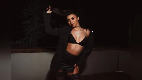 MilenaJaye — Noir