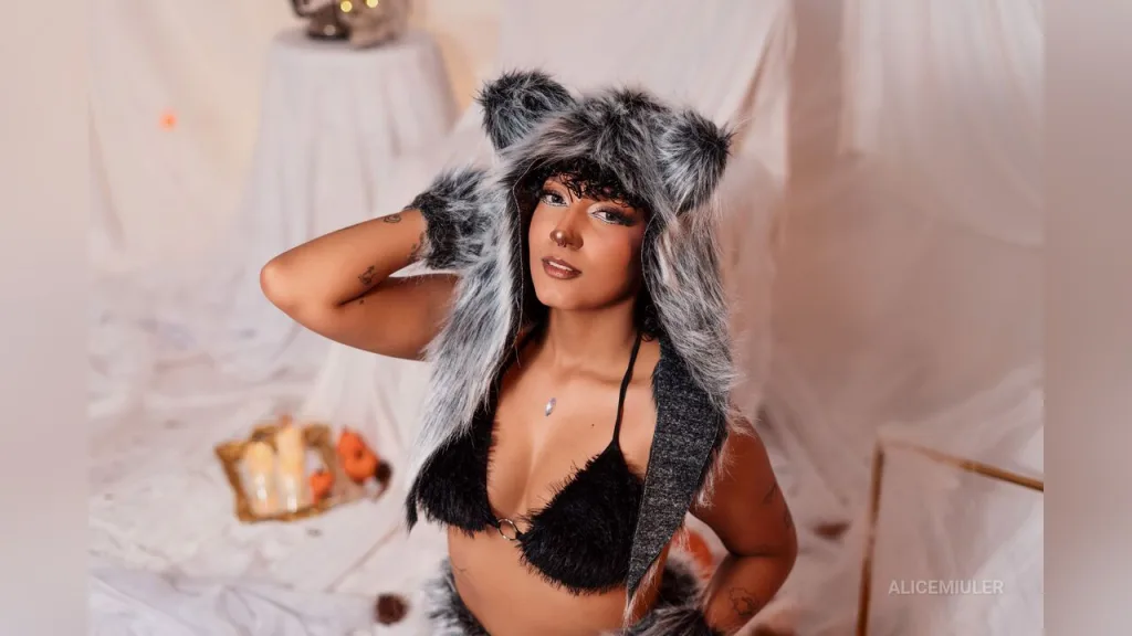 AliceMiuler — halloween