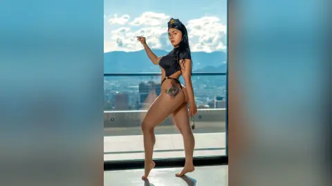 SofiaLuxy — 🤭🎭
