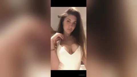 SashaReese — Random Selfies