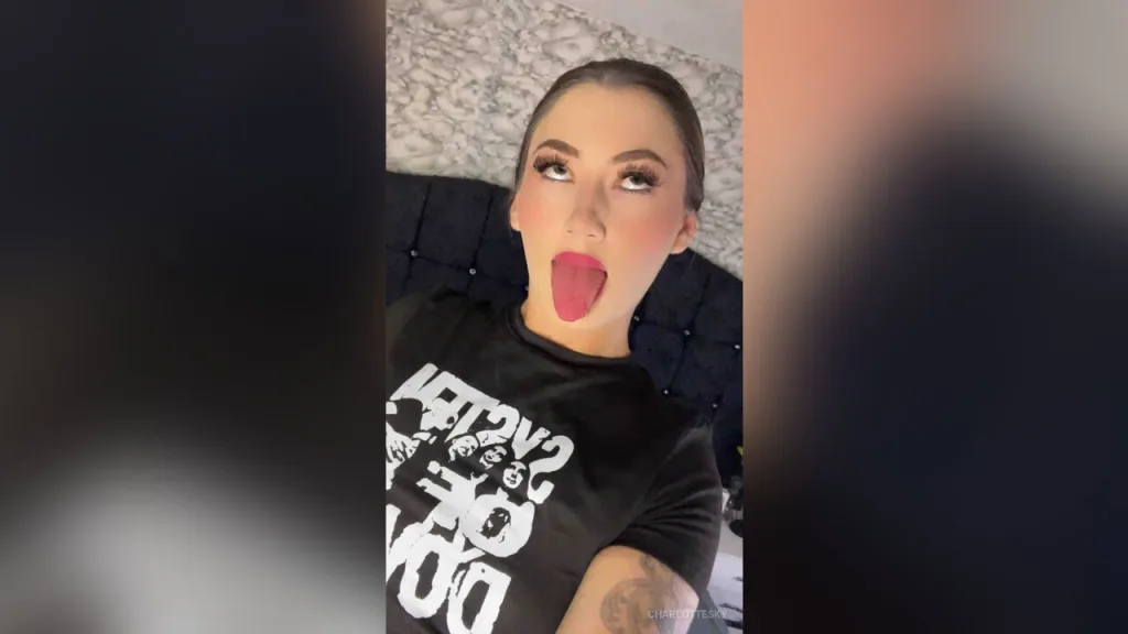 CharlotteSky